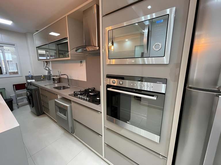 Cód 49 - Apartamento belíssimo com sacada gourmet