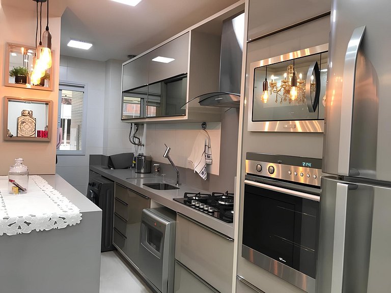 Cód 49 - Apartamento belíssimo com sacada gourmet