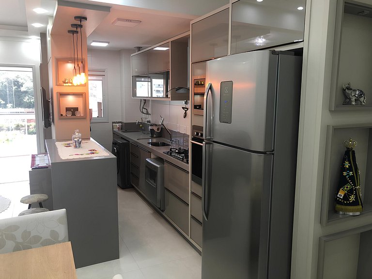 Cód 49 - Apartamento belíssimo com sacada gourmet