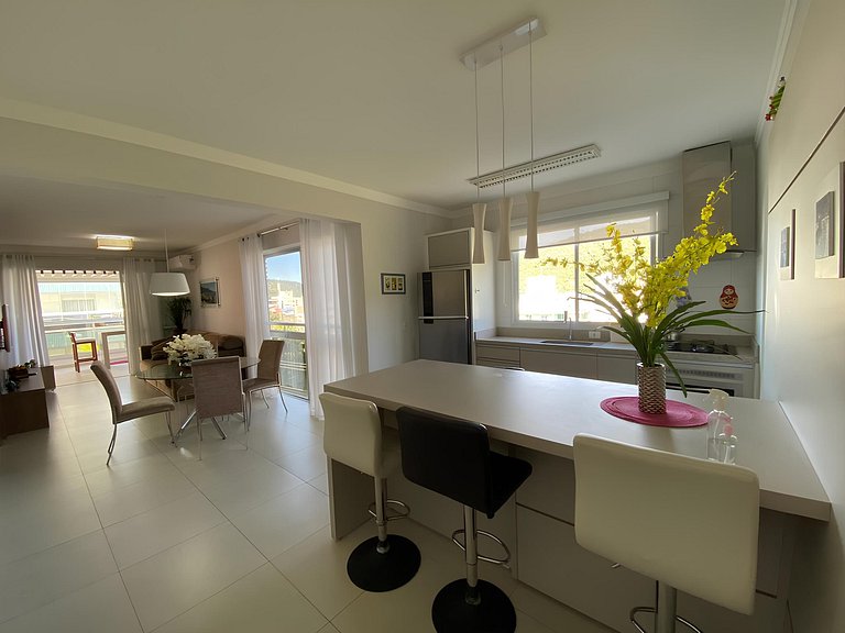 Cód 51 - Apto com 2 suítes no Residencial Boulevard