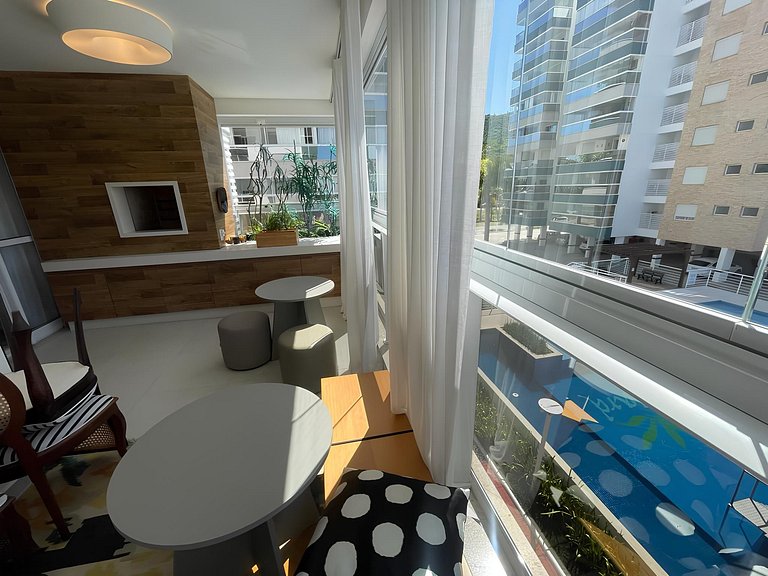 Cód 52 - Apartamento de 2 suítes com piscina