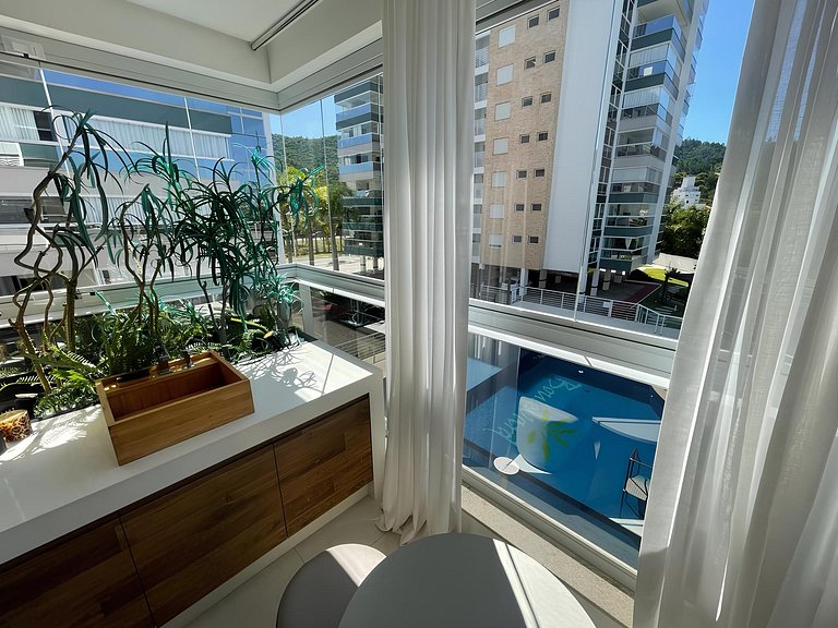Cód 52 - Apartamento de 2 suítes com piscina