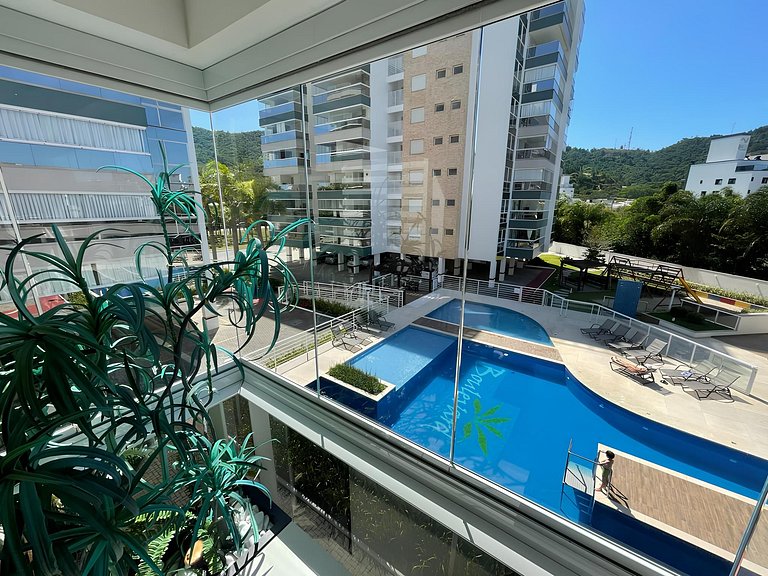 Cód 52 - Apartamento de 2 suítes com piscina