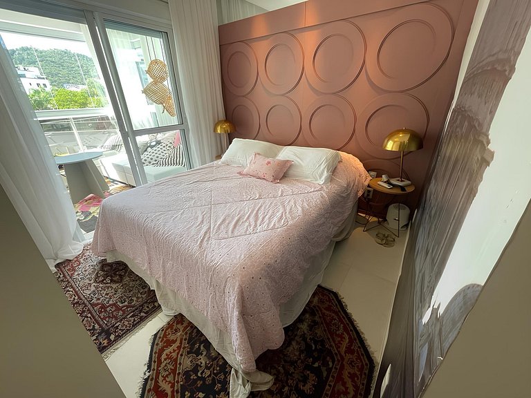Cód 52 - Apartamento de 2 suítes com piscina