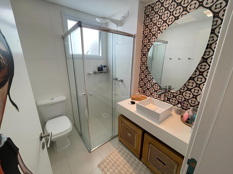 Cód 52 - Apartamento de 2 suítes com piscina