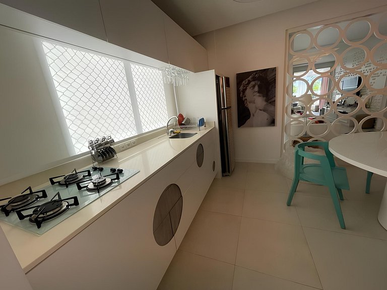 Cód 52 - Apartamento de 2 suítes com piscina
