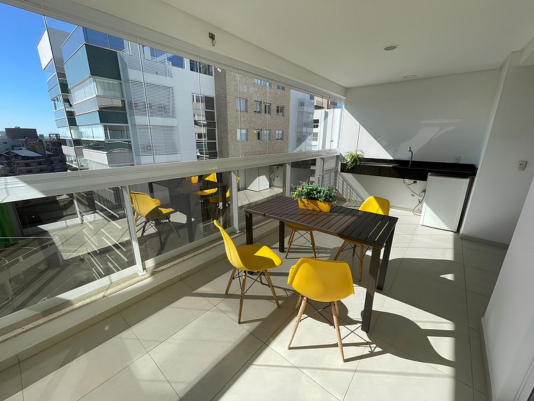 Cód 54 - Apartamento de 3 suítes no Boulevard