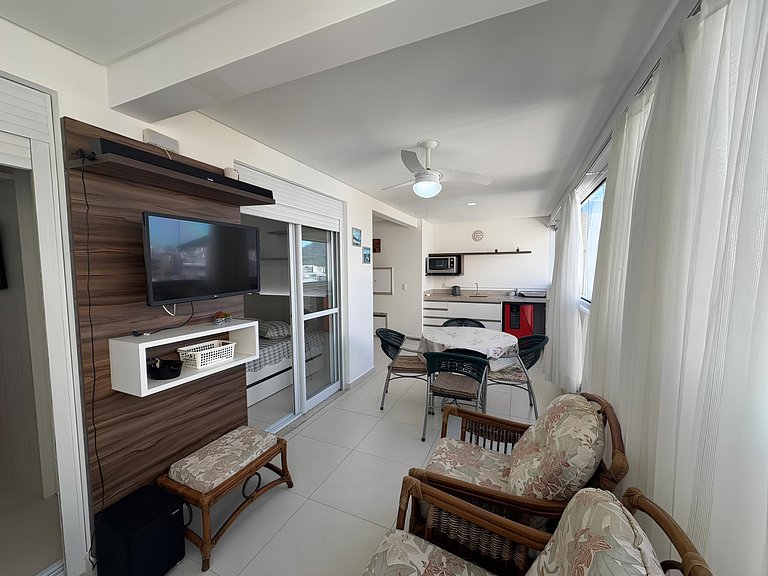 Cód 58 - Apartamento de 2 suítes com piscina.