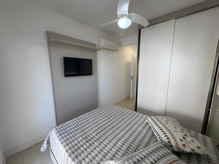 Cód 58 - Apartamento de 2 suítes com piscina.