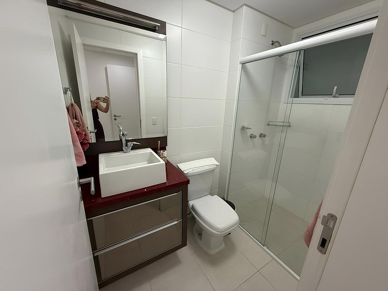 Cód 63 - Excelente apartamento de 2 suítes