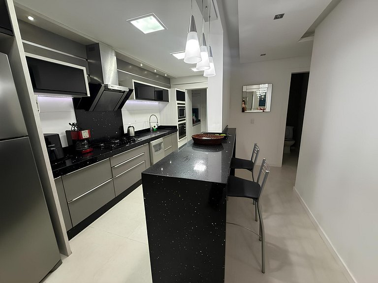 Cód 63 - Excelente apartamento de 2 suítes