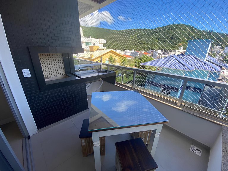 Cód 66 - Excelente apartamento á 350 do mar