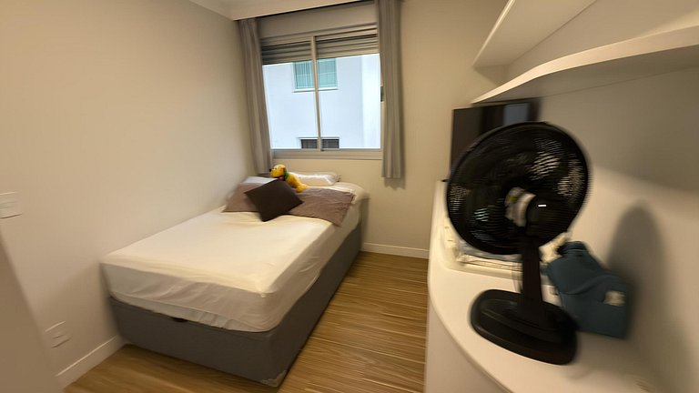 Cód 67 - Apto com 2 dorm no Arpoador Palmas
