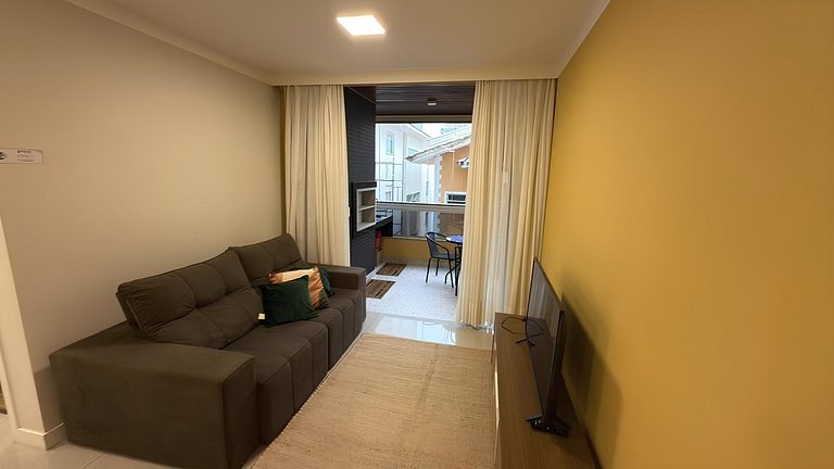 Cód 67 - Apto com 2 dorm no Arpoador Palmas