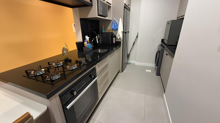 Cód 67 - Apto com 2 dorm no Arpoador Palmas