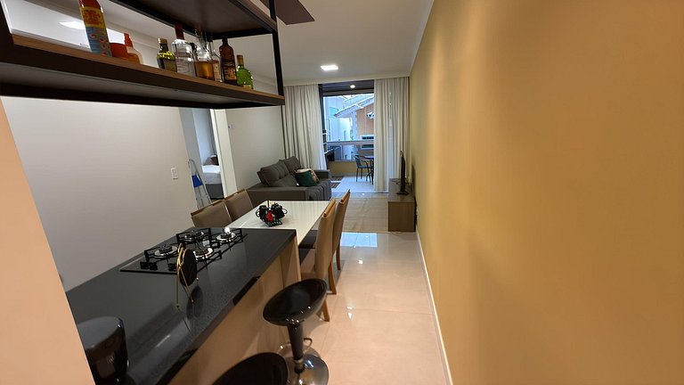 Cód 67 - Apto com 2 dorm no Arpoador Palmas