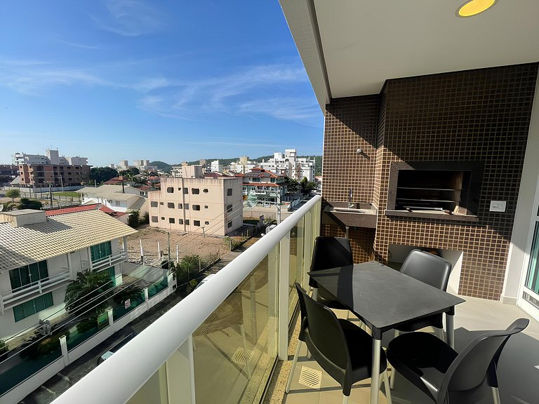 Cód 70 - Apartamento á 280m do mar