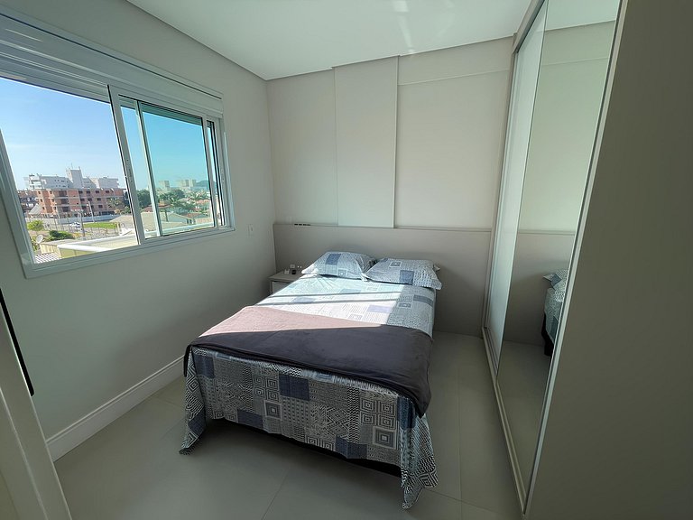Cód 70 - Apartamento á 280m do mar