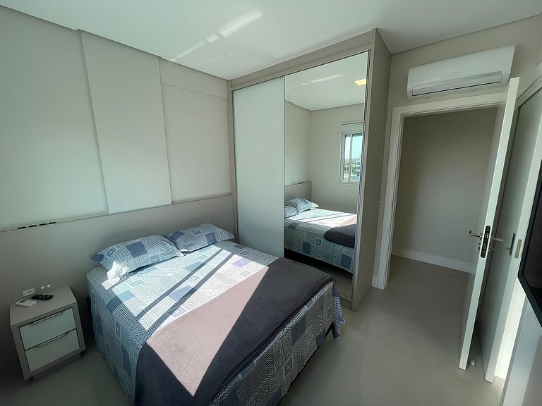 Cód 70 - Apartamento á 280m do mar