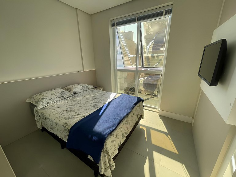 Cód 70 - Apartamento á 280m do mar
