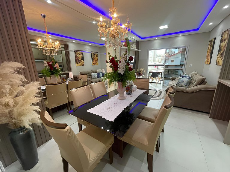Cód 76 - Apartamento especular á 180 m do mar