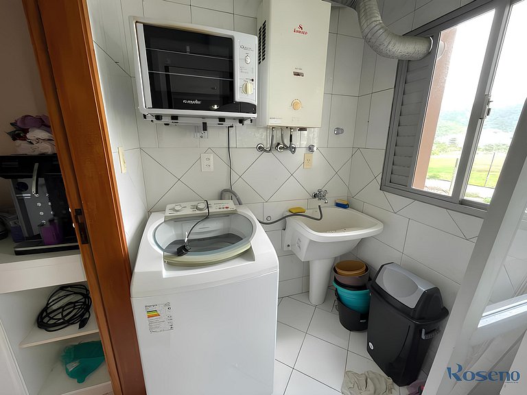 Cód 77 - Apto com 3 dorm e vista mar no Corsário