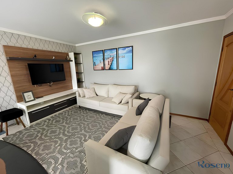 Cód 77 - Apto com 3 dorm e vista mar no Corsário