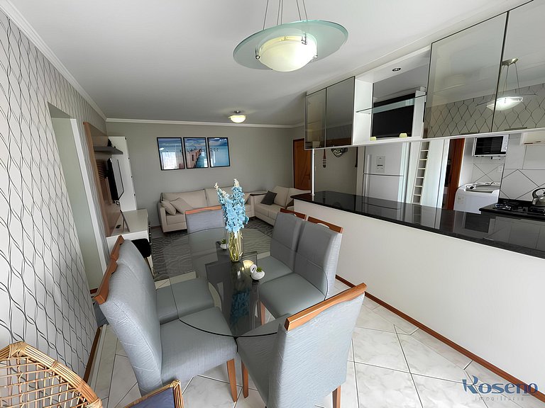 Cód 77 - Apto com 3 dorm e vista mar no Corsário