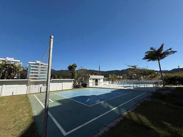 Cód 78 - Belo apartamento à 80m do mar