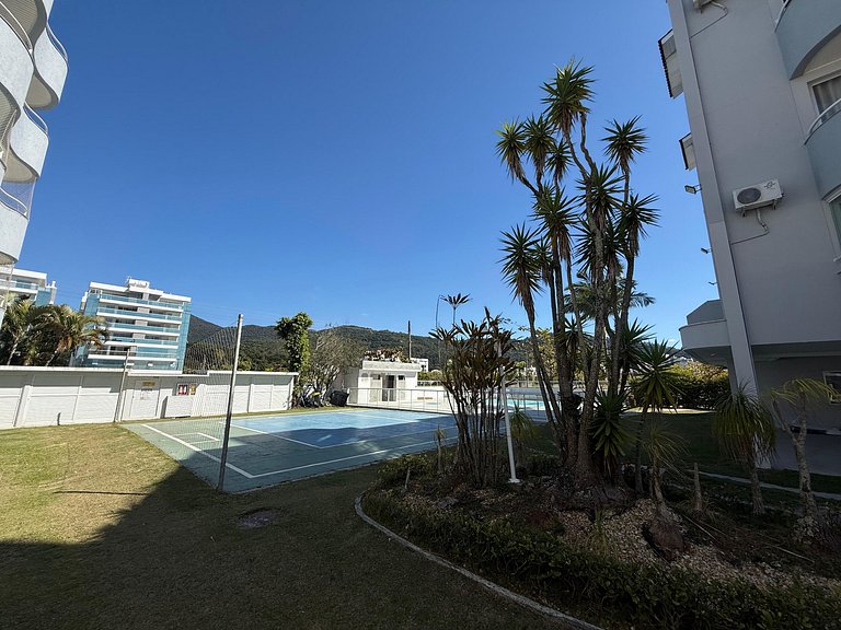 Cód 78 - Belo apartamento à 80m do mar