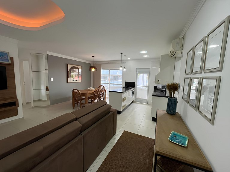 Cód 78 - Belo apartamento à 80m do mar