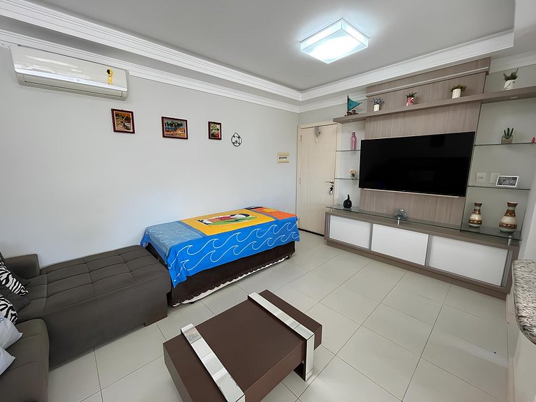 Cód 79 - Apto com hidromassagem e vista mar
