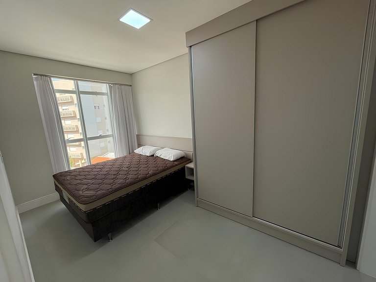 Cód 80 - Excelente Apartamento á 180m do mar