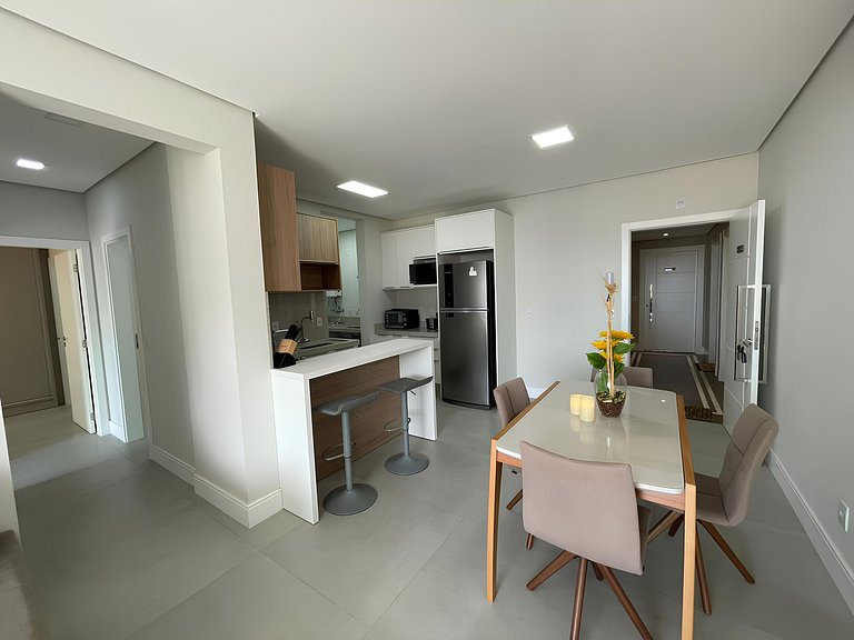 Cód 80 - Excelente Apartamento á 180m do mar