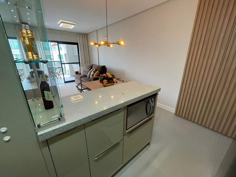 Cód 82 - Apartamento á 280m do mar