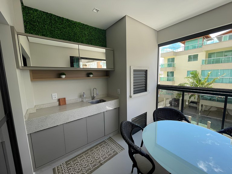 cód 84 - Apartamento á 280 m do mar com piscina