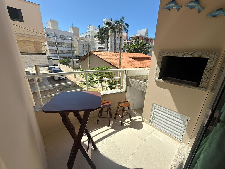 Cód 86 - Apartamento á 100m do mar