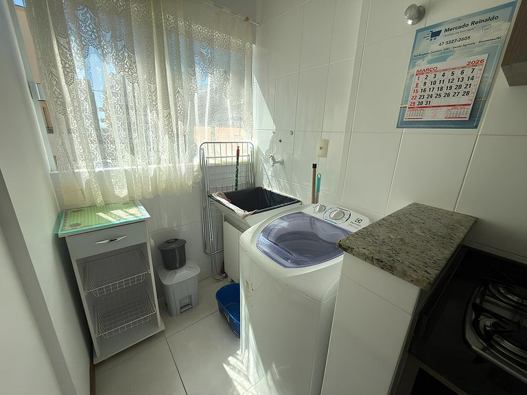 Cód 86 - Apartamento á 100m do mar