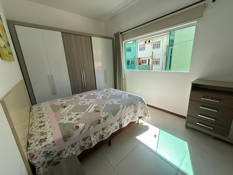 Cód 86 - Apartamento á 100m do mar