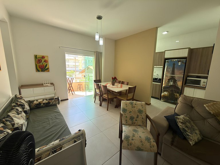 Cód 86 - Apartamento á 100m do mar