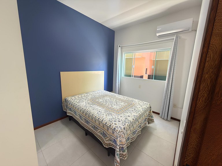 Cód 86 - Apartamento á 100m do mar