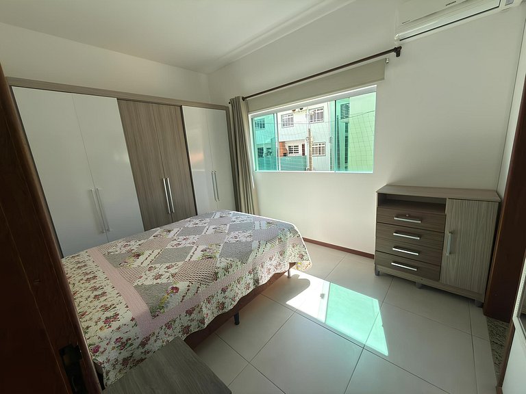 Cód 86 - Apartamento á 100m do mar