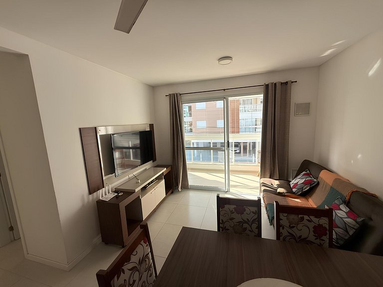 cód 88- Apartamento aconchegante á 100m do mar