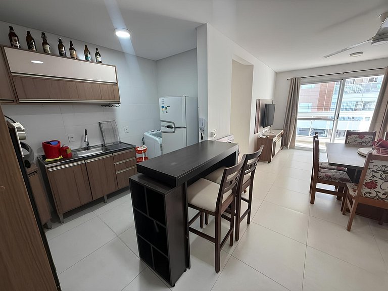 cód 88- Apartamento aconchegante á 100m do mar