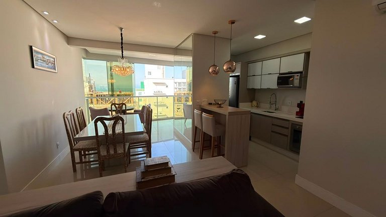 Cód 14- belo apartamento a penas 100 metros do mar