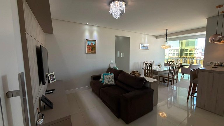 Cód 14- belo apartamento a penas 100 metros do mar