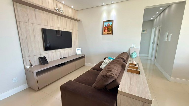 Cód 14- belo apartamento a penas 100 metros do mar