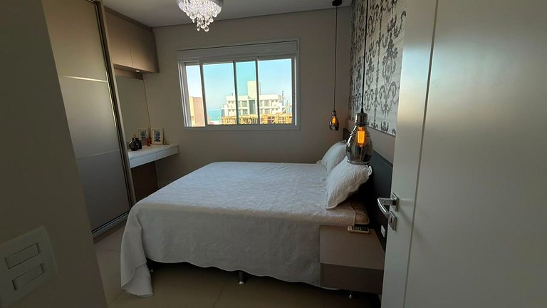 Cód 14- belo apartamento a penas 100 metros do mar