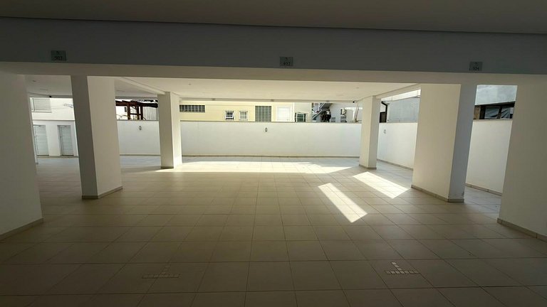 Cód 14- belo apartamento a penas 100 metros do mar