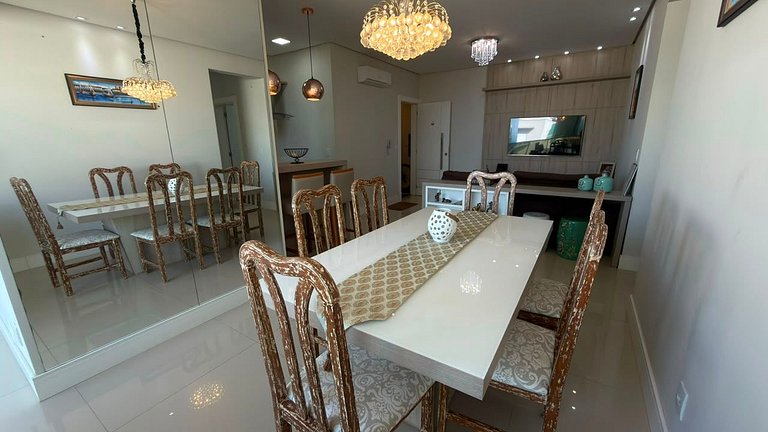 Cód 14- belo apartamento a penas 100 metros do mar
